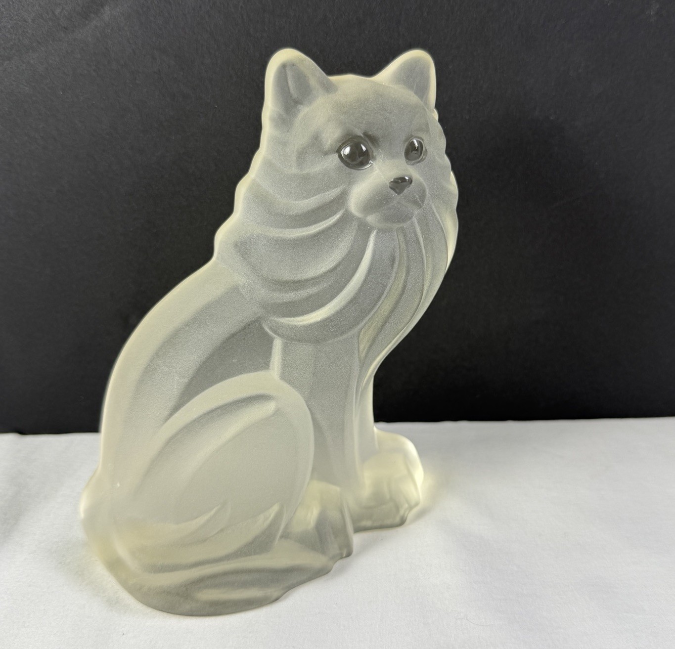 Crystal Persian Cat Figurine Unbranded Frosted Beautiful!