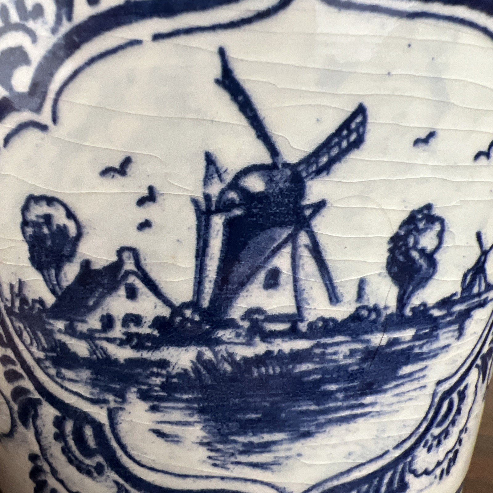 VTG Delft Planter Hand Painted Holland Blue White Windmill Floral Pot 4 5/8″