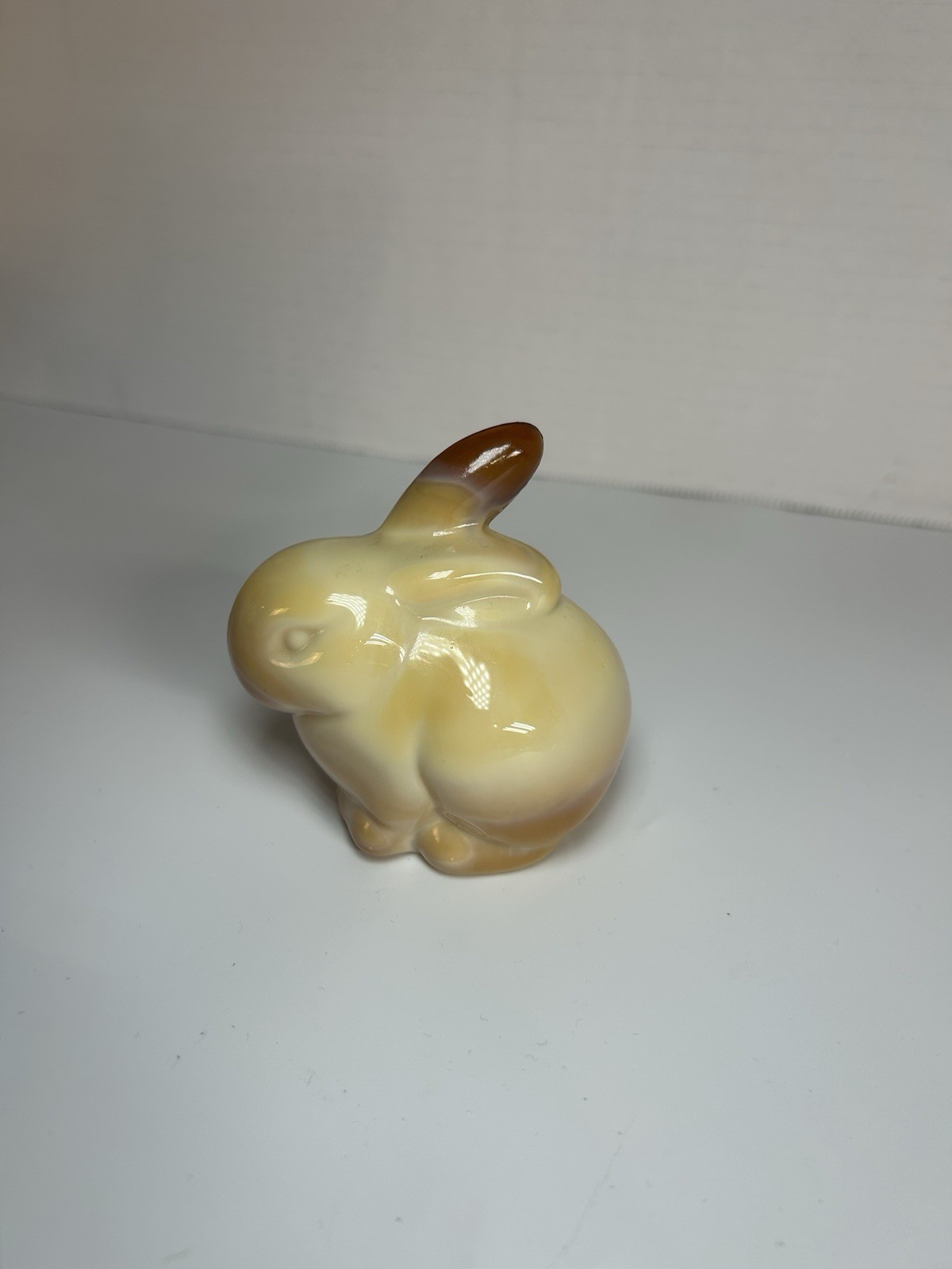 Fenton Chocolate Slag Glass Miniature Bunny Rare Marking On Bottom
