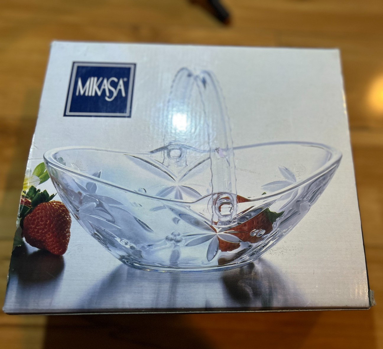 Mikasa Garden Terrace Crystal Basket 9.5 inches With Original Box Wedding Gift