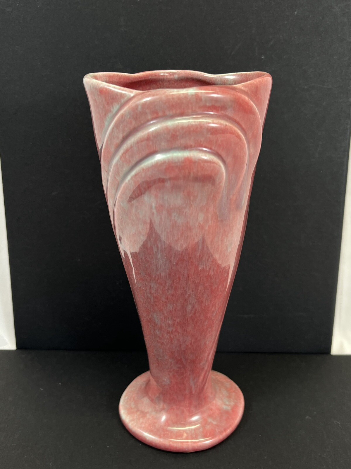 Vintage KTK Pottery Vase Knowles Taylor Knowles Art Deco Pink Twist Good