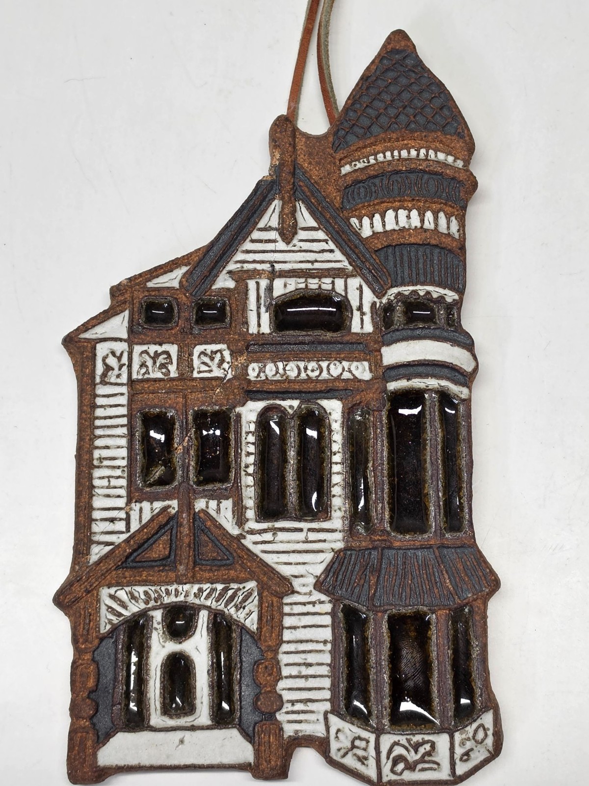 Victoria Littlejohn Ceramics Victorian House Wall Plaque Trivet Cork Back