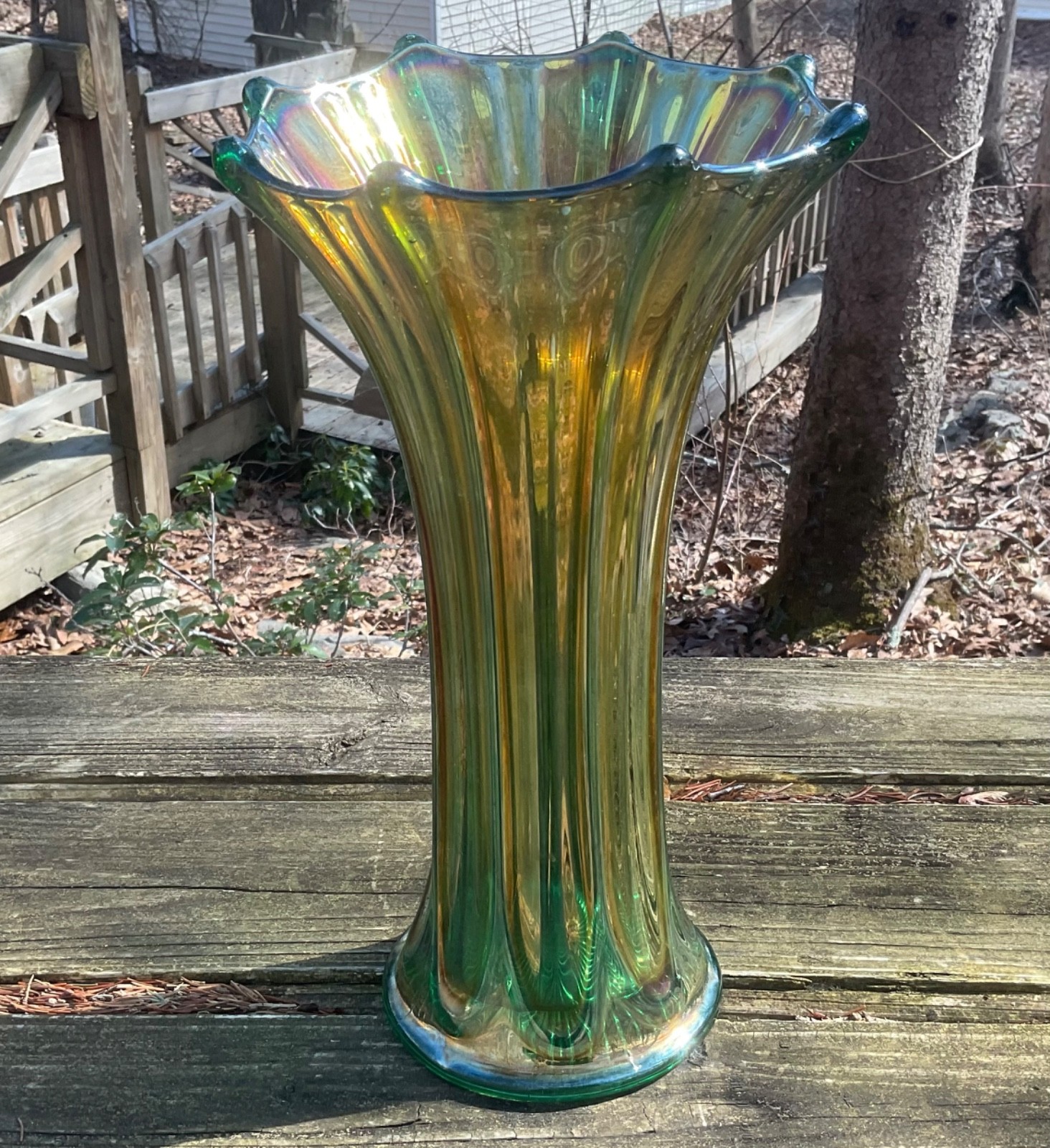 SUPER VINTAGE CARNIVAL IMPERIAL SHORT 12” MORNING GLORY FUNERAL VASE 4 7/8” BASE