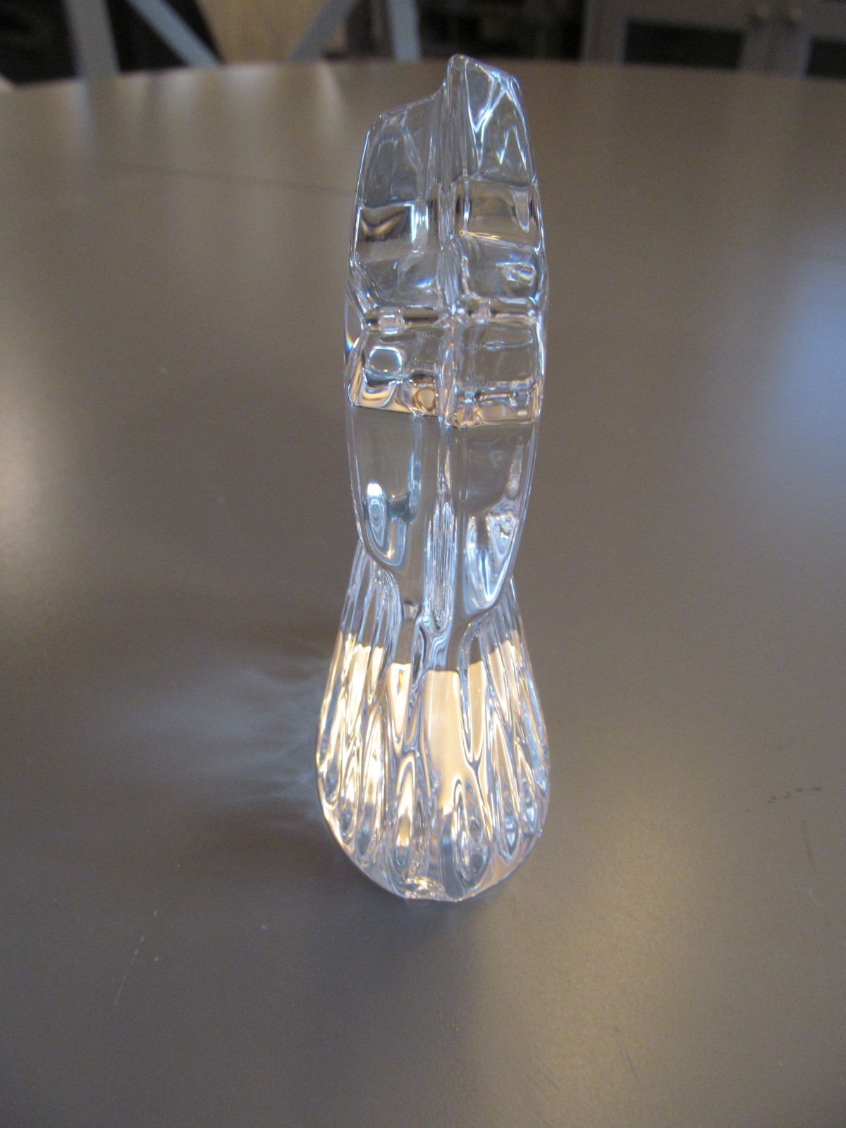 STUEBEN CRYSTAL 4″ STAR PATH PAPERWEIGHT / FIGURINE 2 CHIPS ON BASE