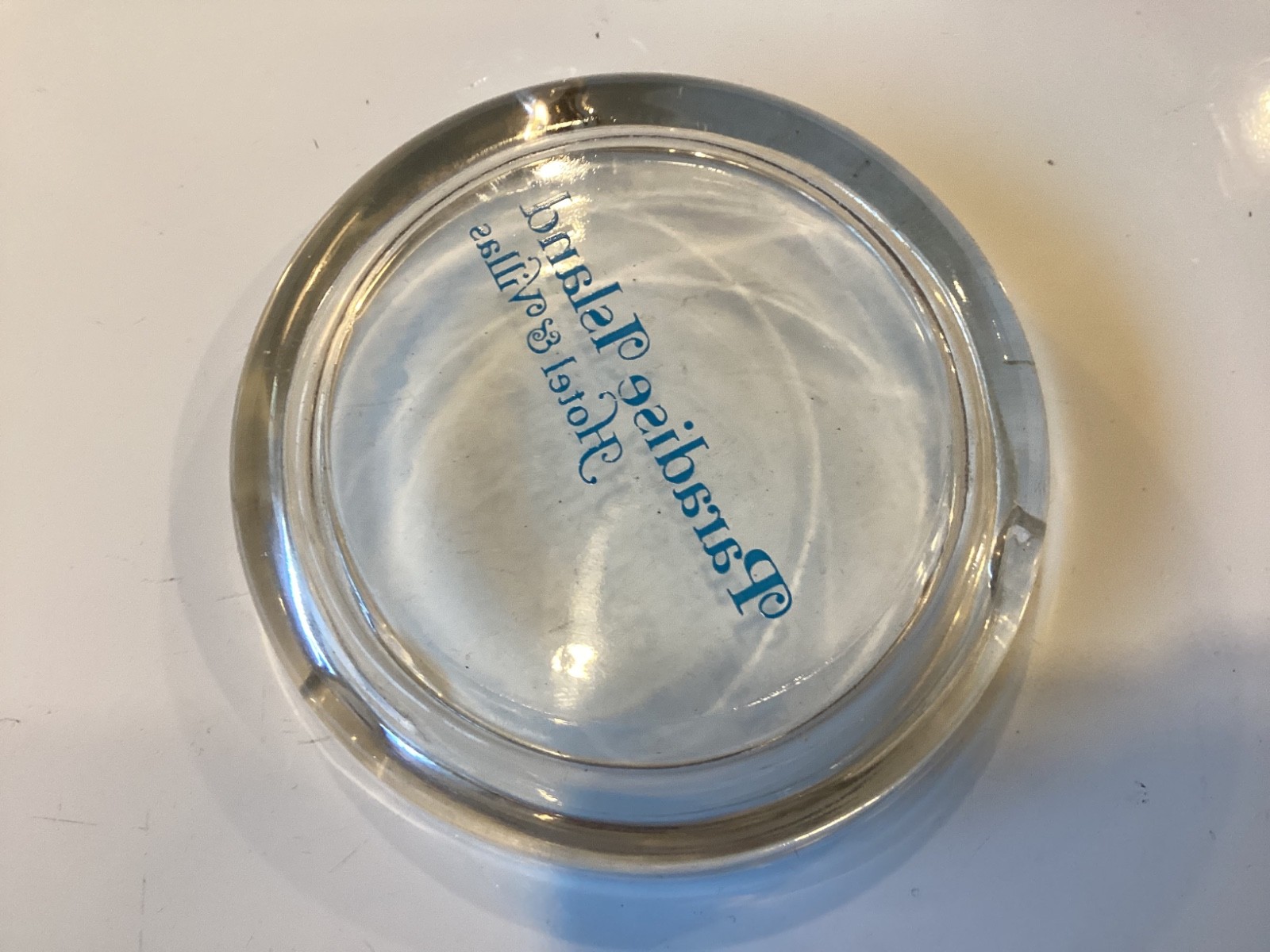 Vintage 3.75” Tobacco Cigarette Ashtray Paradise Island & Villas Bahamas Clear