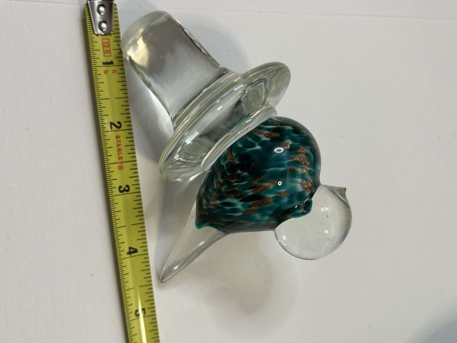 Dale Tiffany Hand Blown Art Glass Decanter Vase With Bird Stopper 9.5” Tall Rare