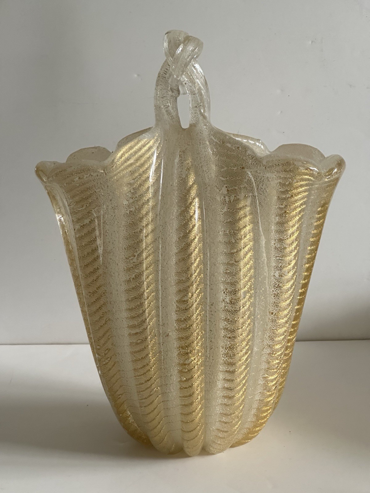 Barovier and Toso Cordonado D’Oro Vase Pulegoso Murano