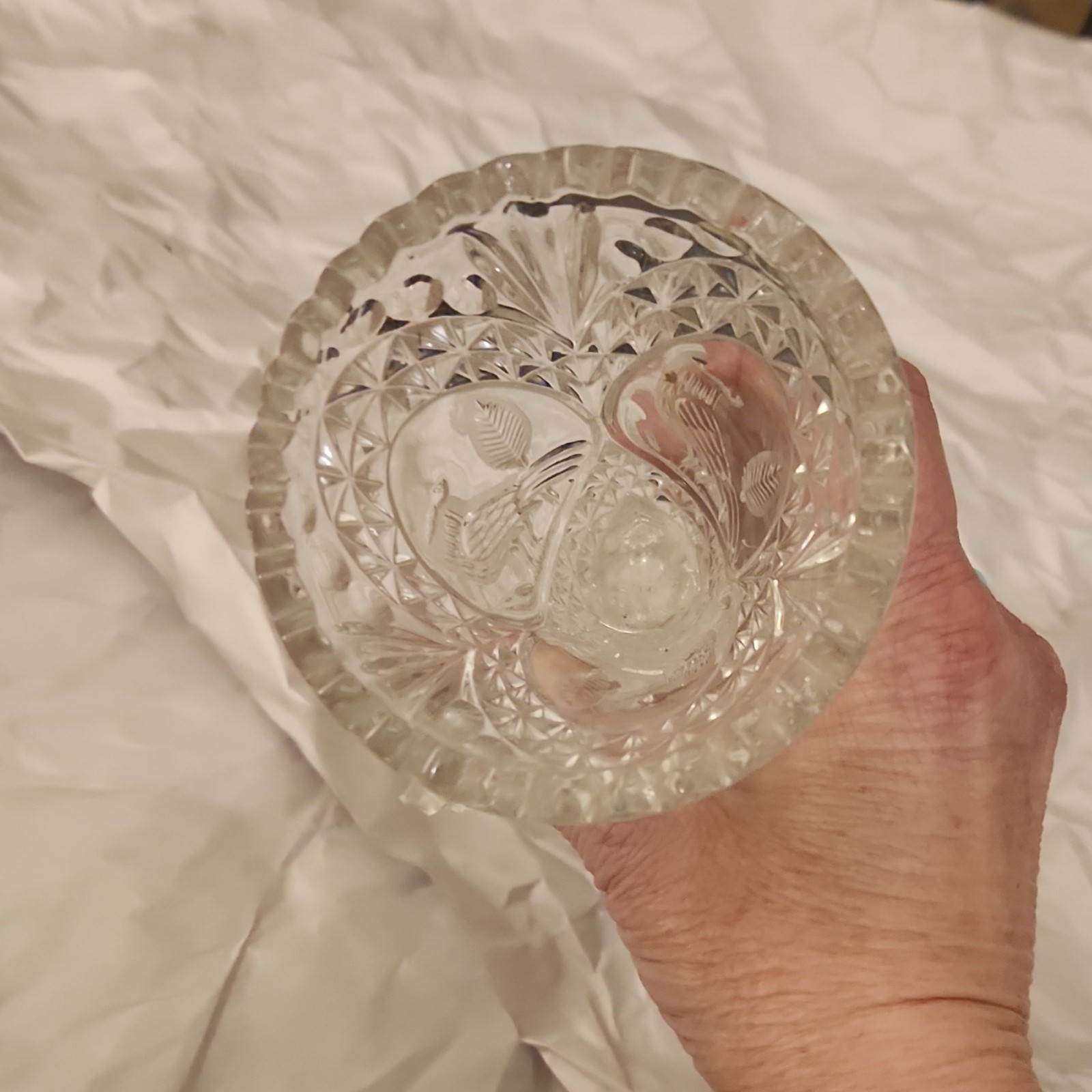 Clear Cut Glass Vase with Bird Motif, Diamond Pattern, Glossy Decorative Accent