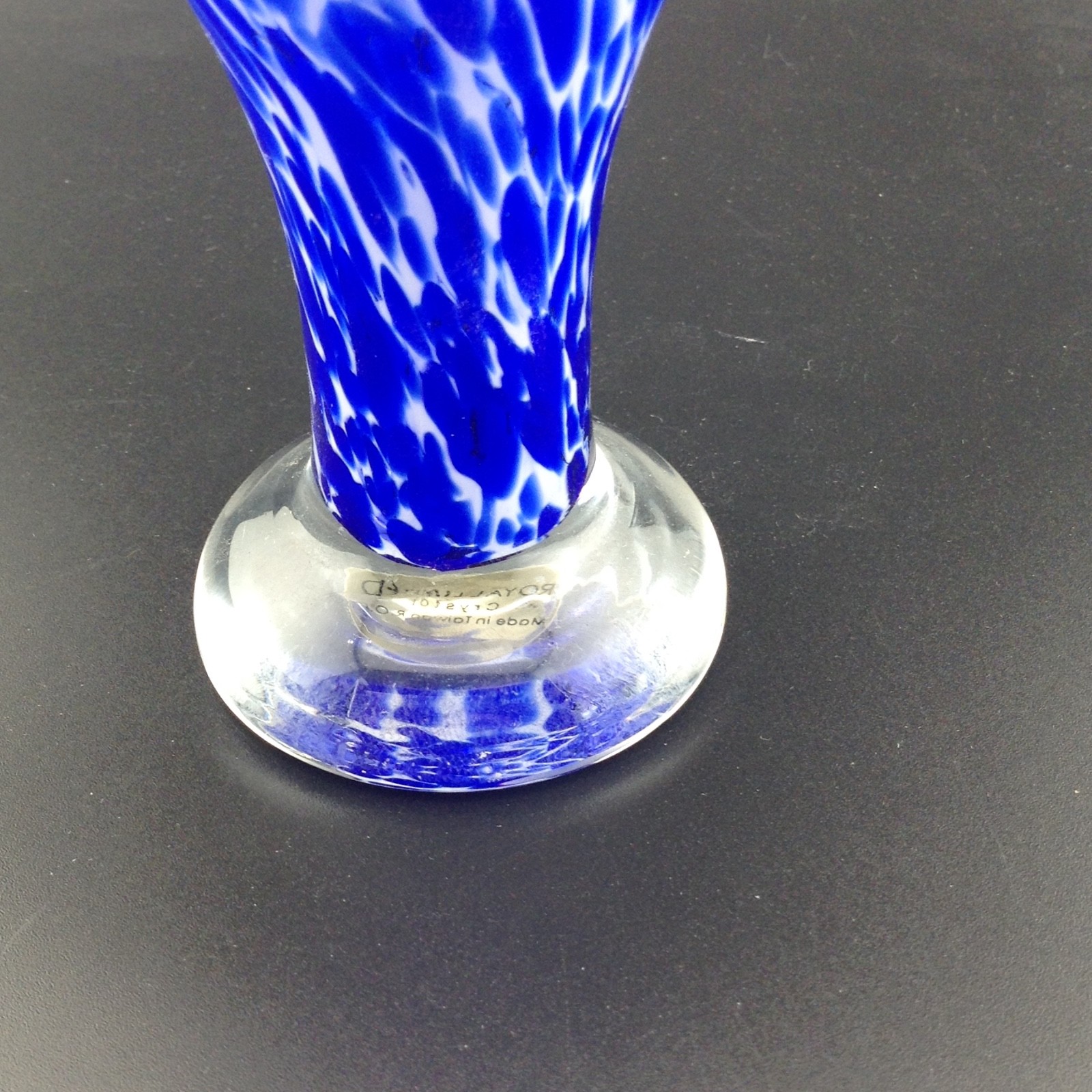 Blue & White Royal Limited Crystal Art Glass Bud Vase Decor Piece 5.5″