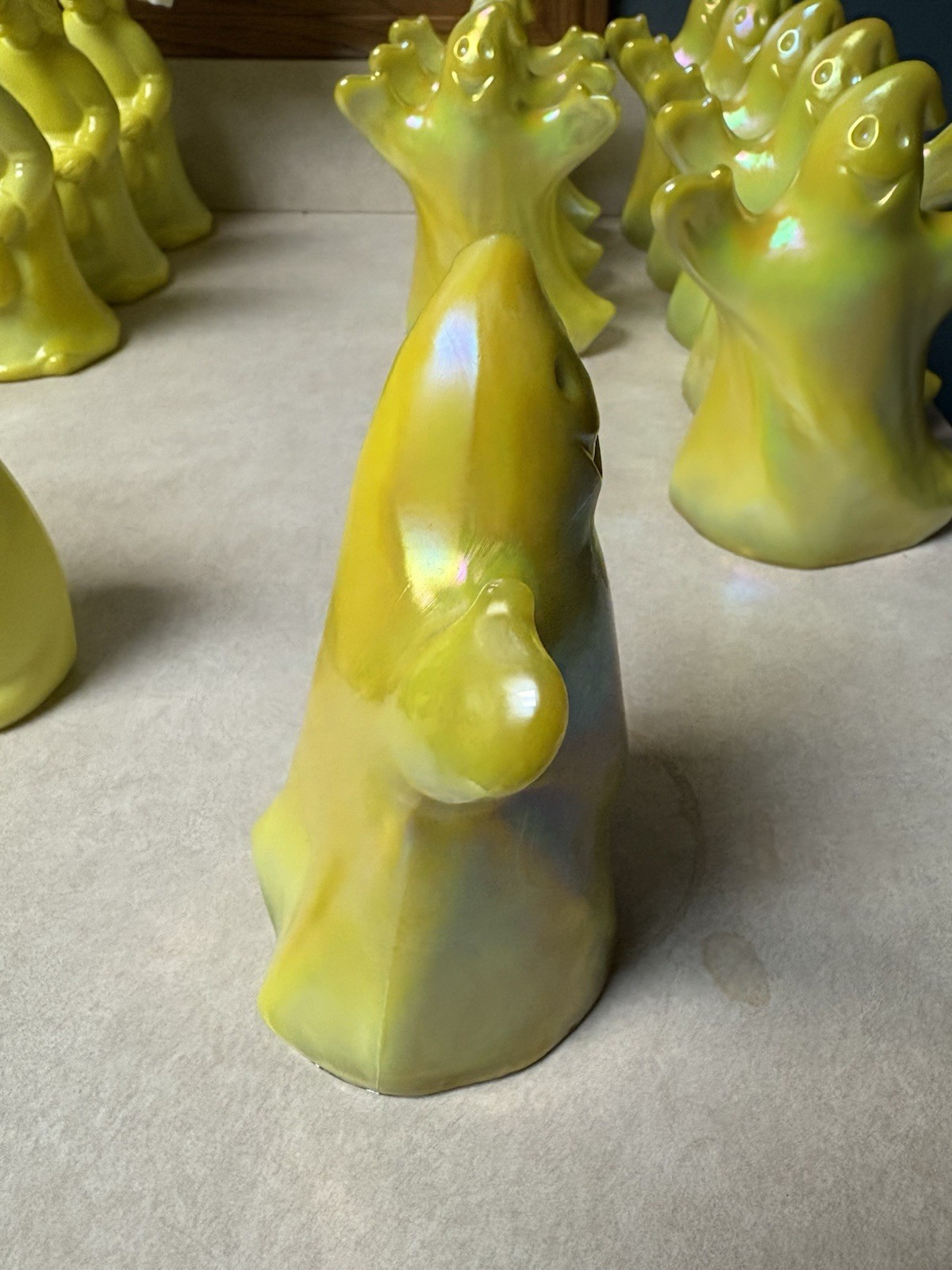 Ghost Mosser for Fenton Mold Art Glass Dandelion Carnival Yellow Glows UV Ltd