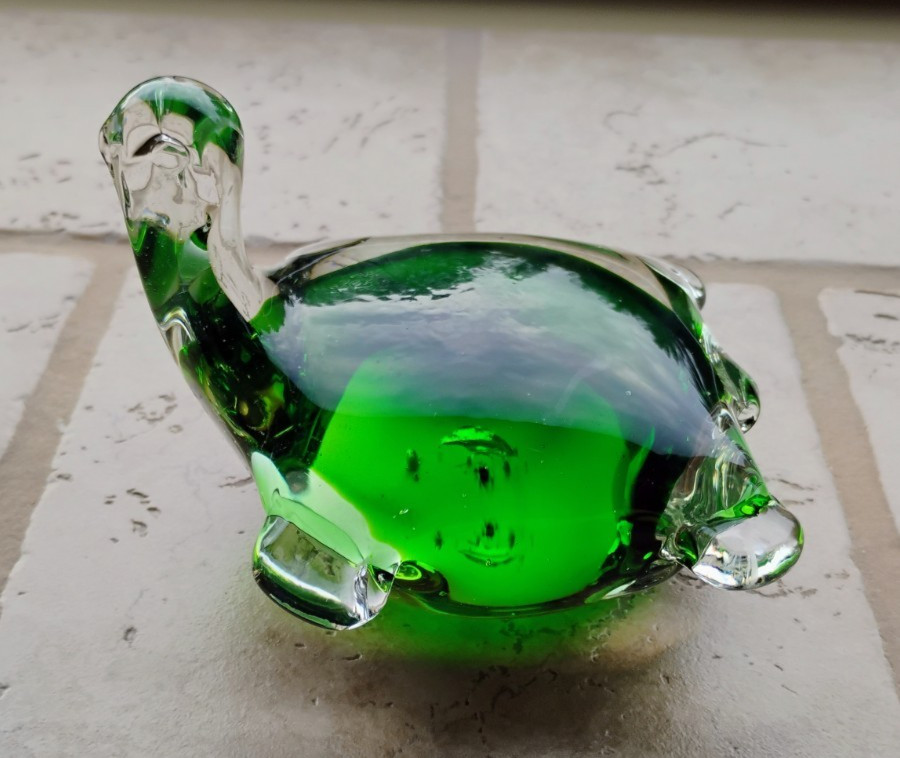 Vintage Handblown Art Glass Clear Green Sea Turtle Figurine Paperweight
