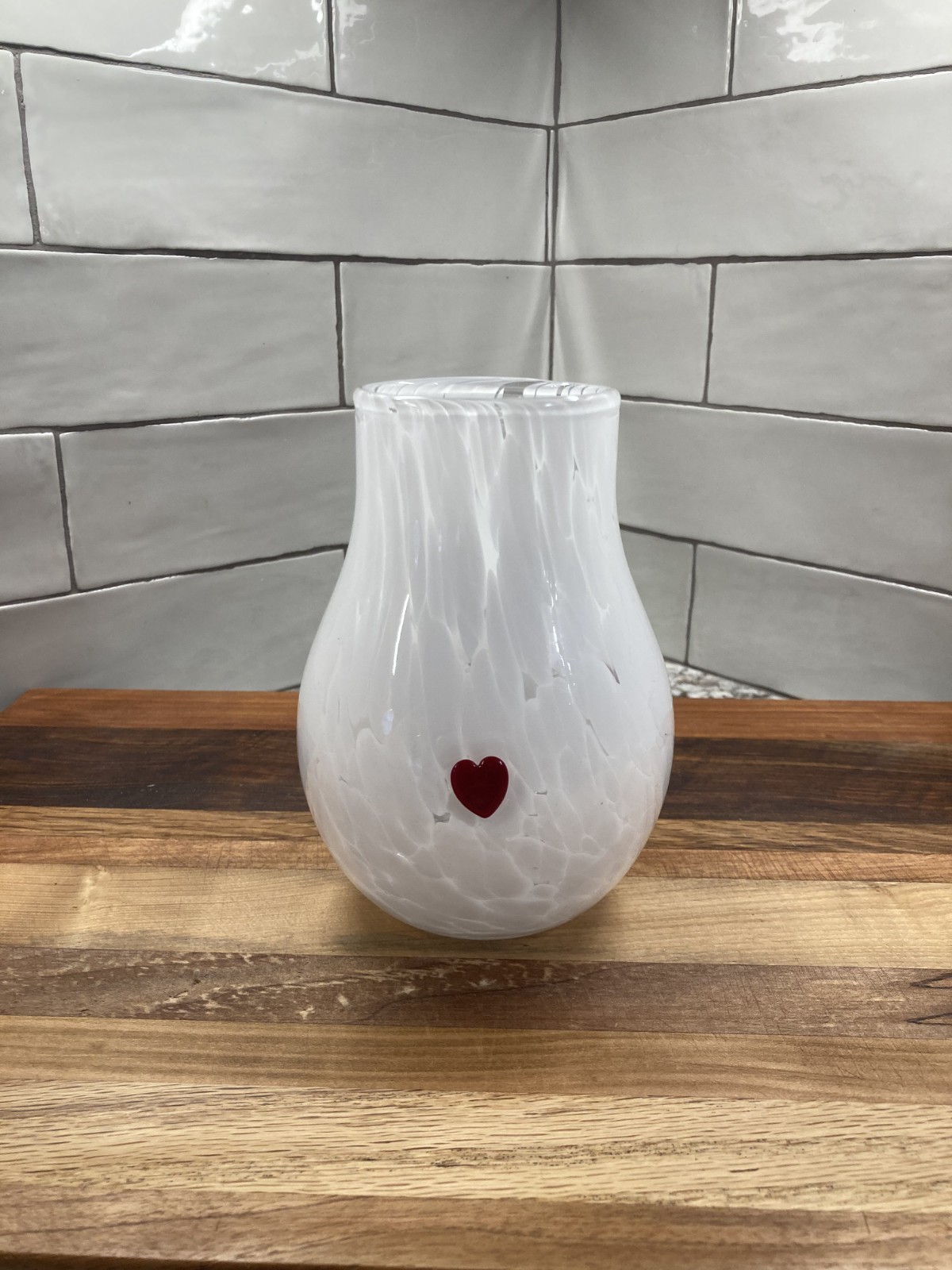 Anthropologie White Confetti Icon Glass Vase w/Red Hearts