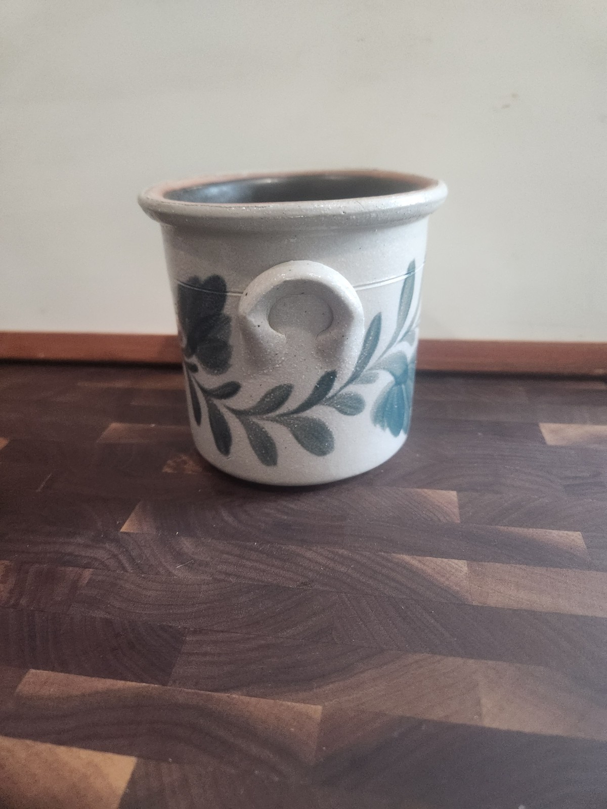 Salmon Falls Stoneware Pottery Crock Green Pennsylvania, 1999 Don Hains