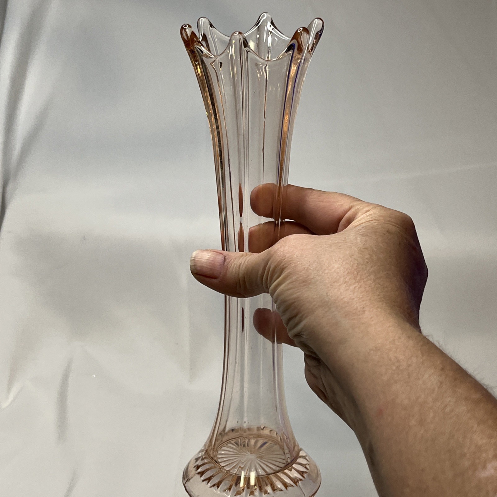 VTG Dugan Diamond Glass Pink Swung 6 Finger Ribbed Vase 9.5 Inches
