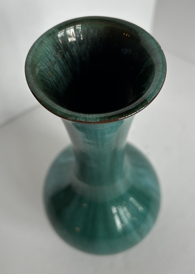 Blue Mountain Pottery From Canada 8.5” Vase