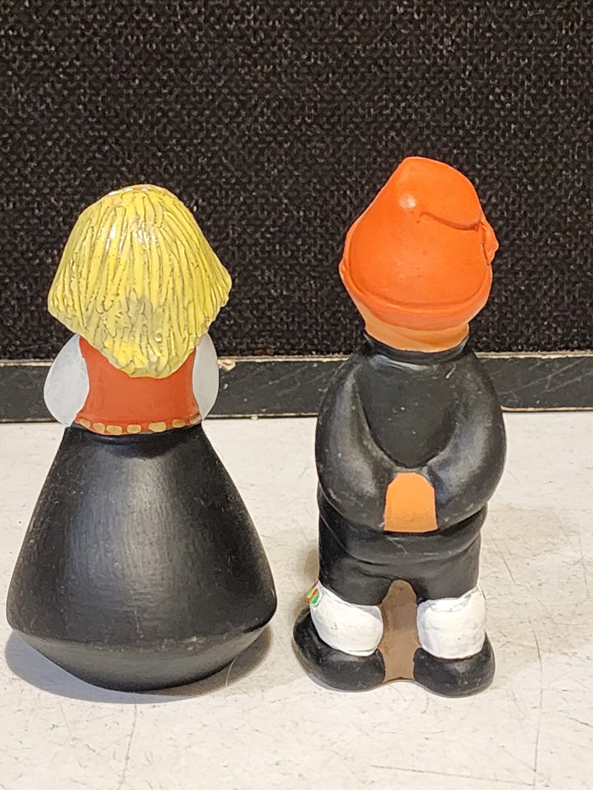 Jetmund Norwegian Pottery BOY AND GIRL in Folk Dress Figurines