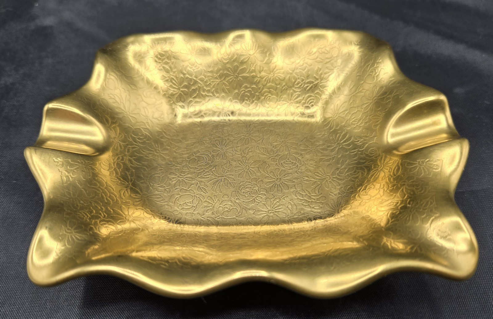 Pickard China Made In USA Gold Gilt Ashtray #136 5″ Length Vintage