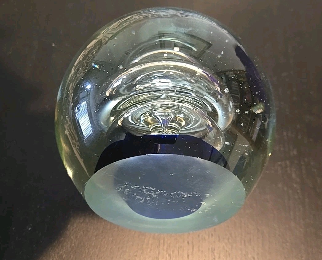 Hand Blown LARGE ART GLASS PAPERWEIGH Clear Swirl Controlled Bubbles Sphere Orb