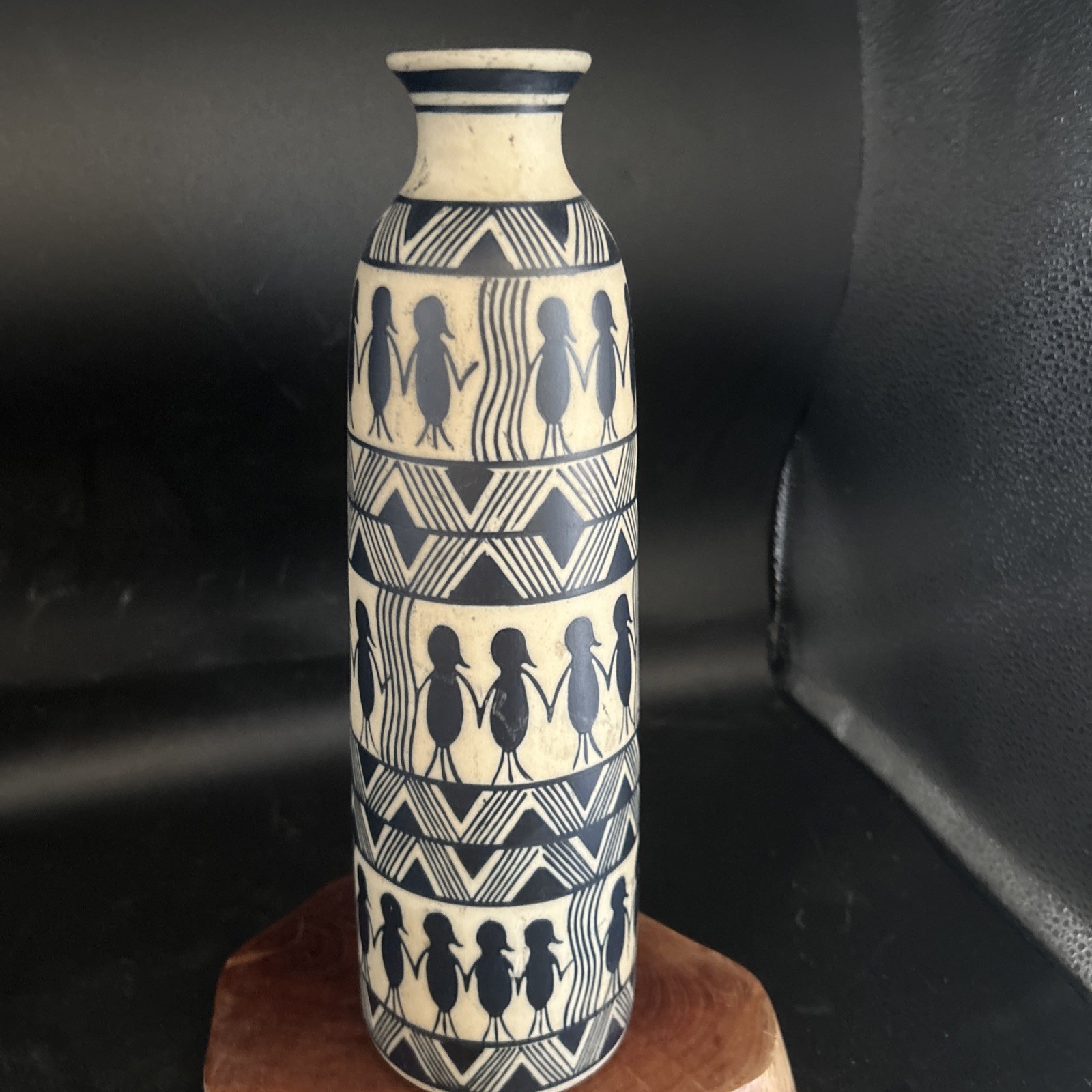 Vintage Sauri Warli Folk Art Pottery Vase People Holding Hands In Unity