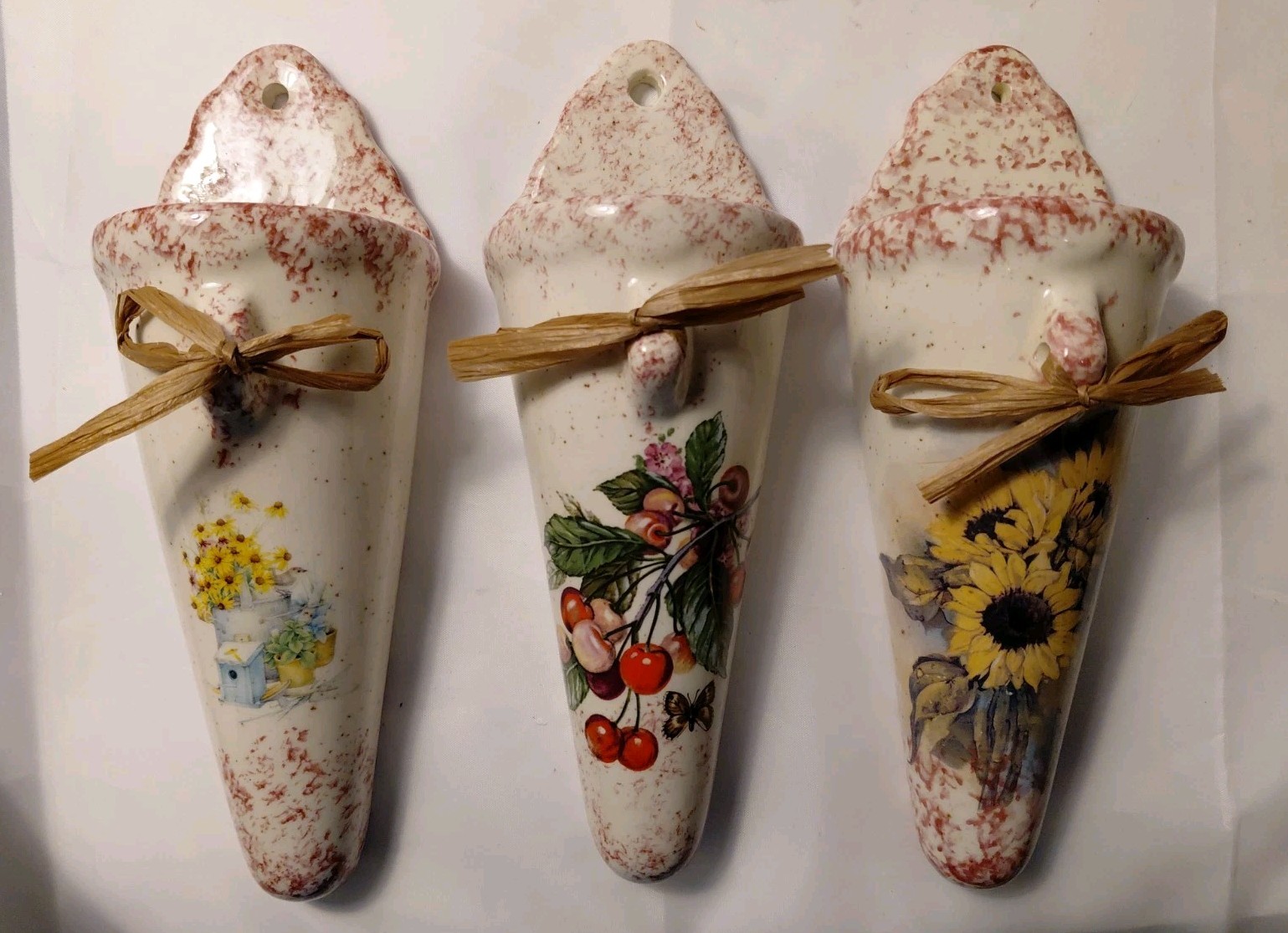 3-Wall Pockets with Garden Designs