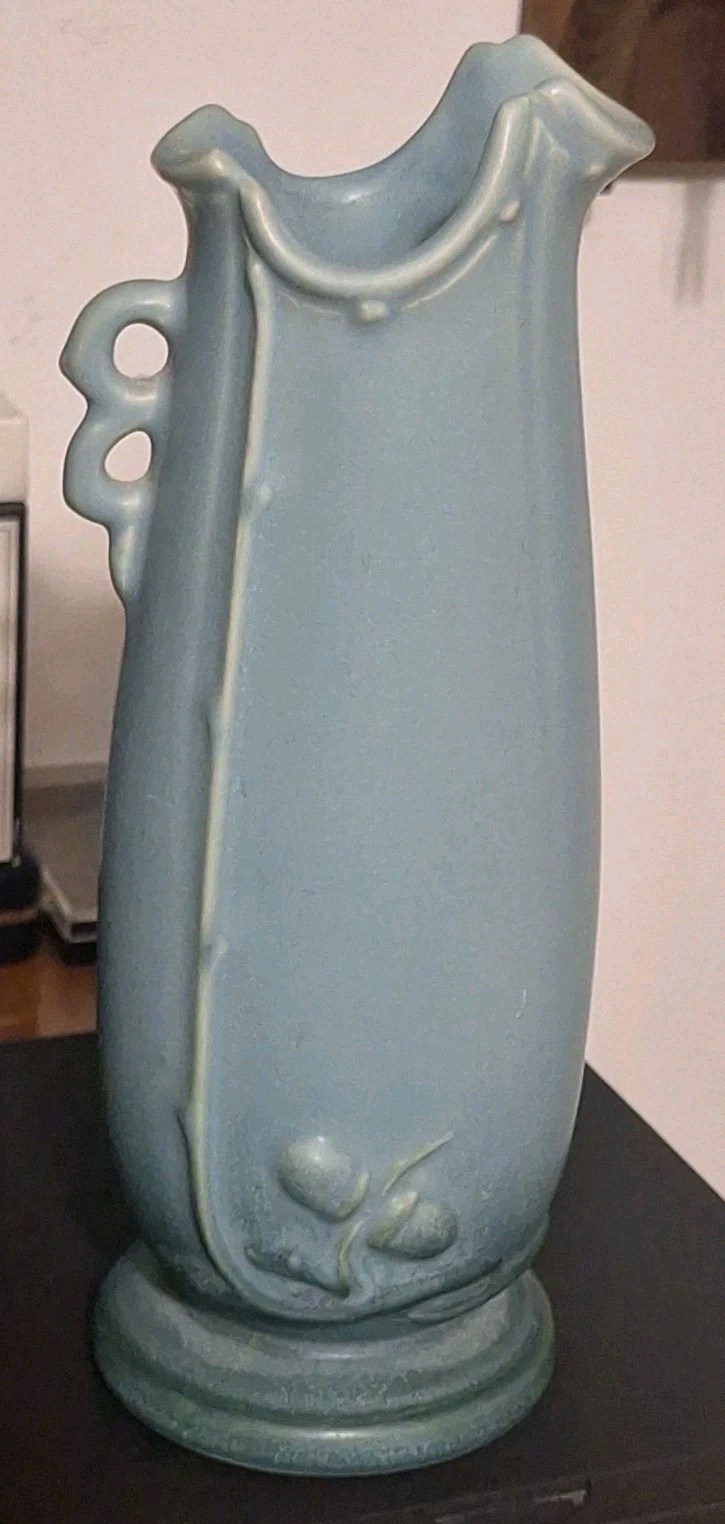 1930s Weller Pottery Oak Leaf Ewer Pitcher/Vase