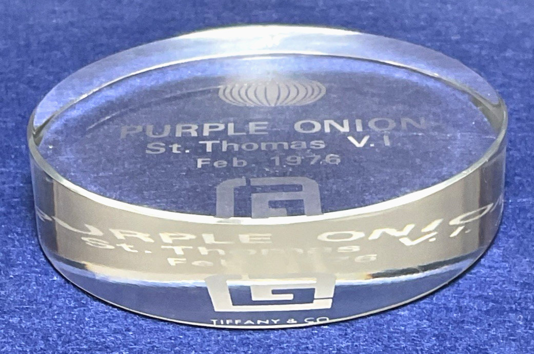 TIFFANY & CO. ~ 3″ Solid Crystal “PURPLE ONION” Restaurant PAPERWEIGHT w/Box