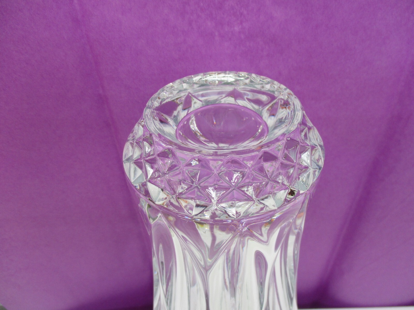 Crystal Vertical Cut Vase 10 3/4″ Tall Heavy (4lb 1oz) Beautiful