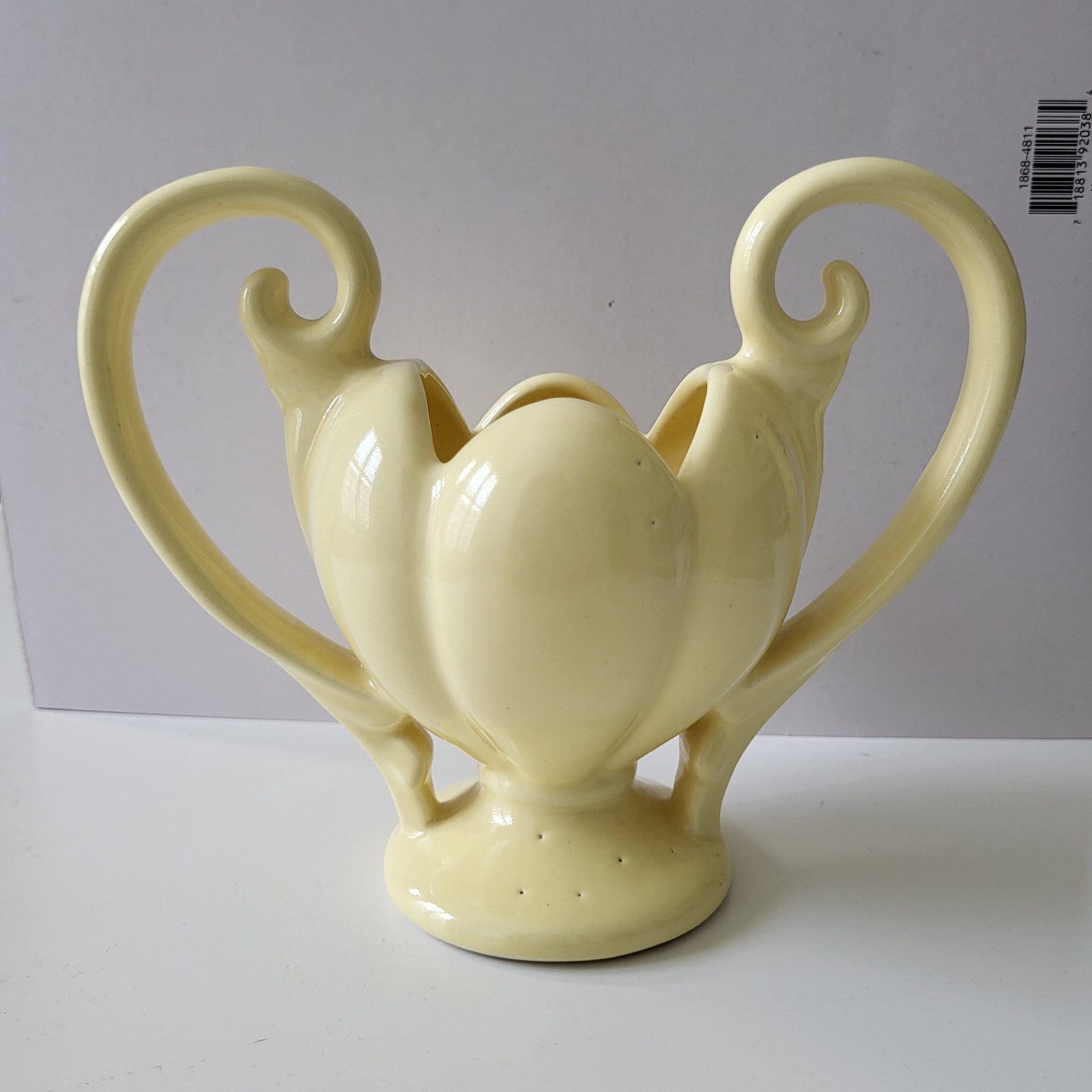 Vintage Camark Pottery 505 Butter Yellow Tulip Trophy Lotus Vase or Planter