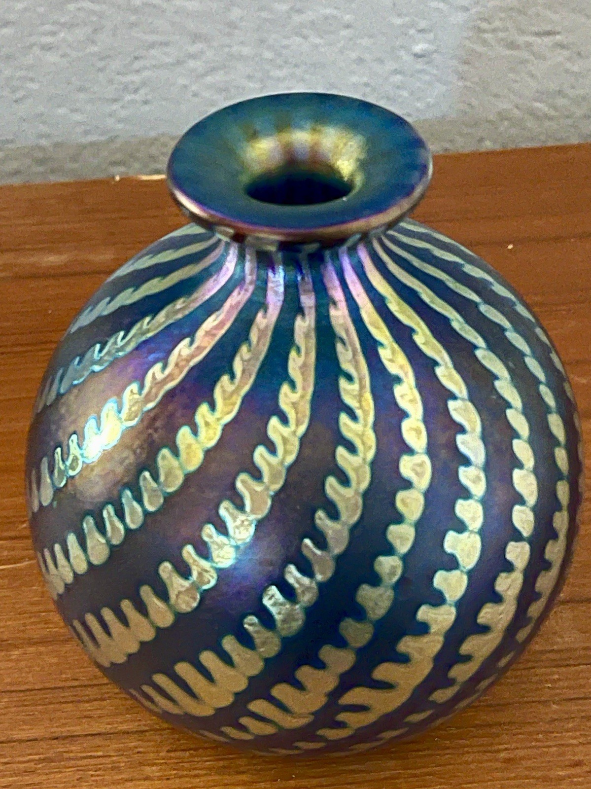 Vintage King Tut SIGNED Artist Proof Steven CORREIA Art Glass Bud Vase 5”