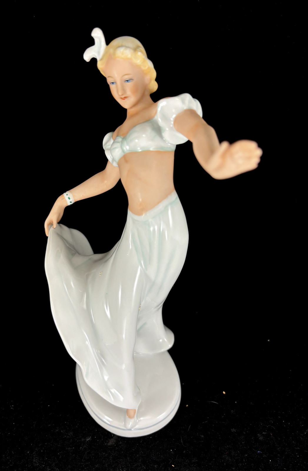Vintage Schaubach Kunst Germany 10″ Dancing Girl Figurine in White
