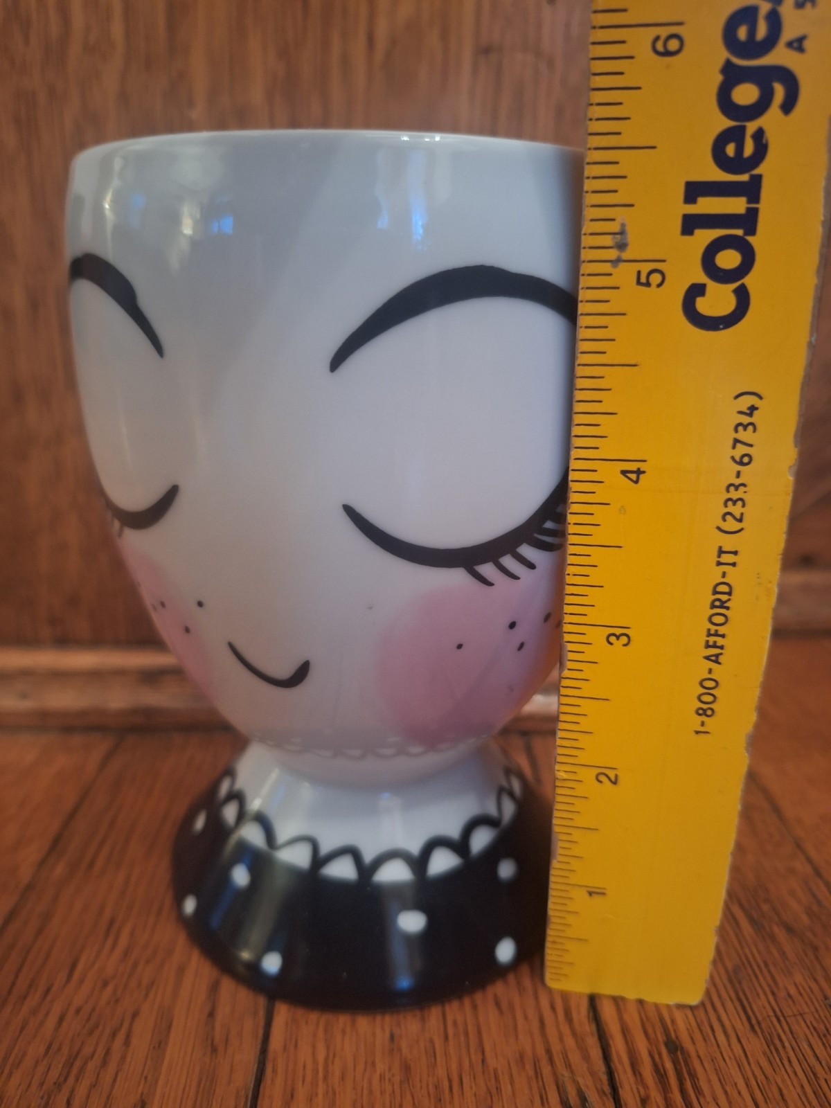 Retired Threshold Lady Girl Head Vase Planter Pencil Makeup Holder Ceramic