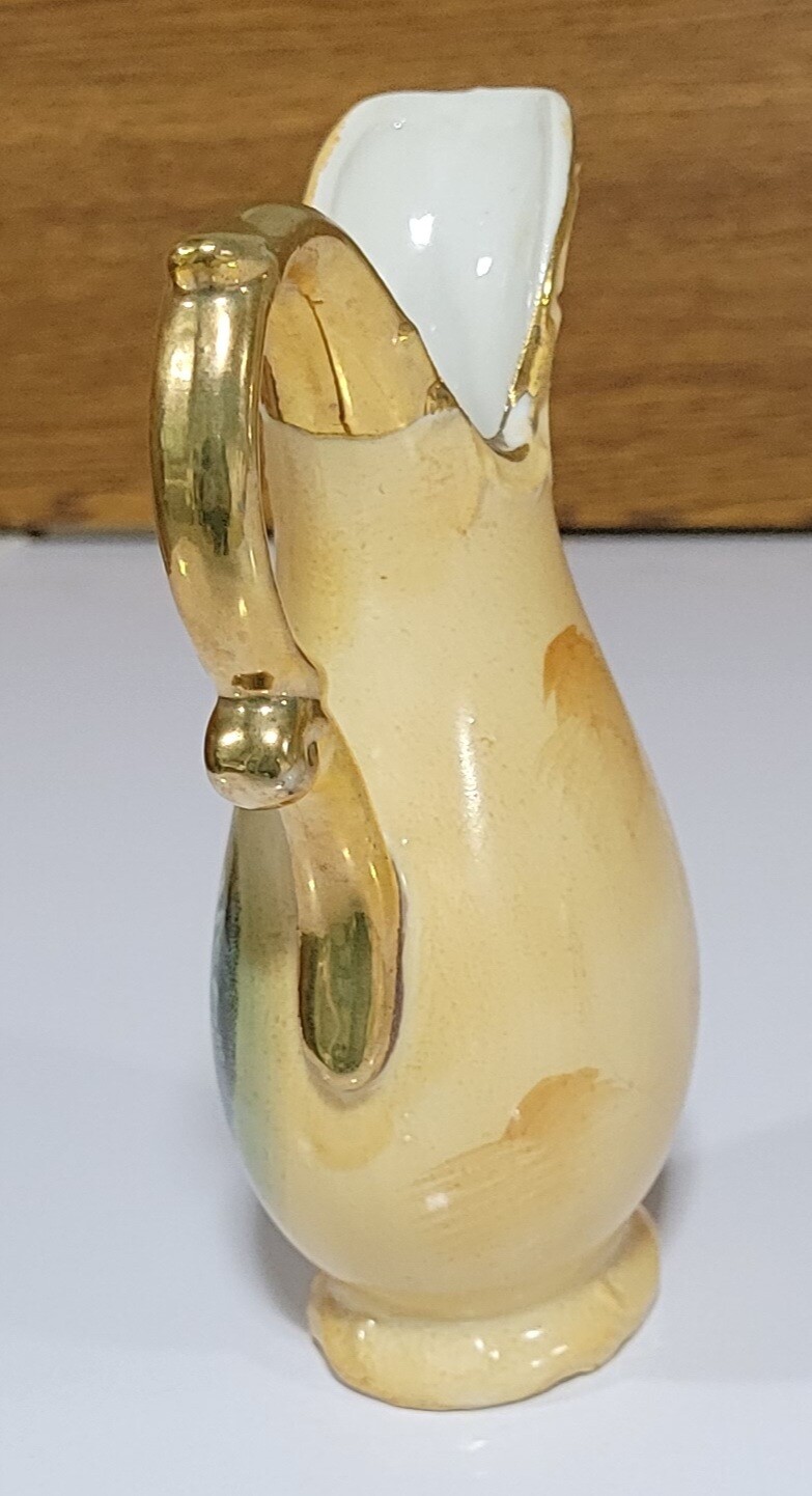 Vintage Enesco Bud Vase Pitcher 5″ Tall Gold Trim Fruit Scene Made in Japan MCM