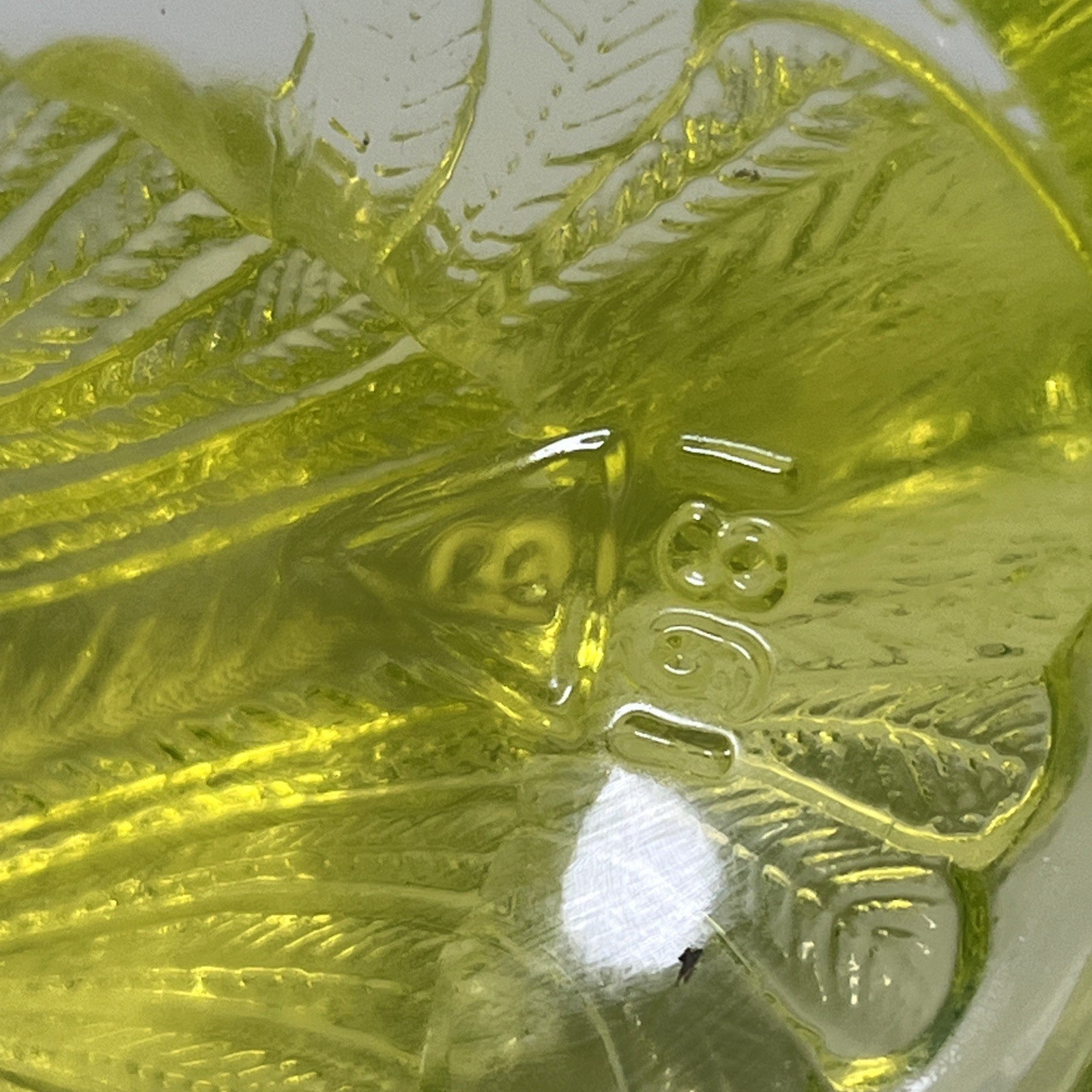 Boyd’s Glass Indian Chief Head UV Uranium 1981 Hood Ornament