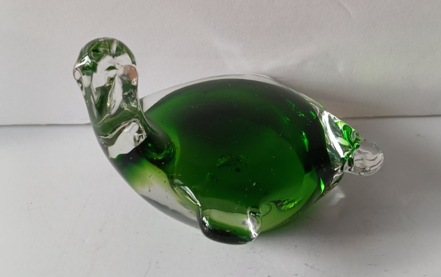 Vintage Handblown Art Glass Clear Green Sea Turtle Figurine Paperweight