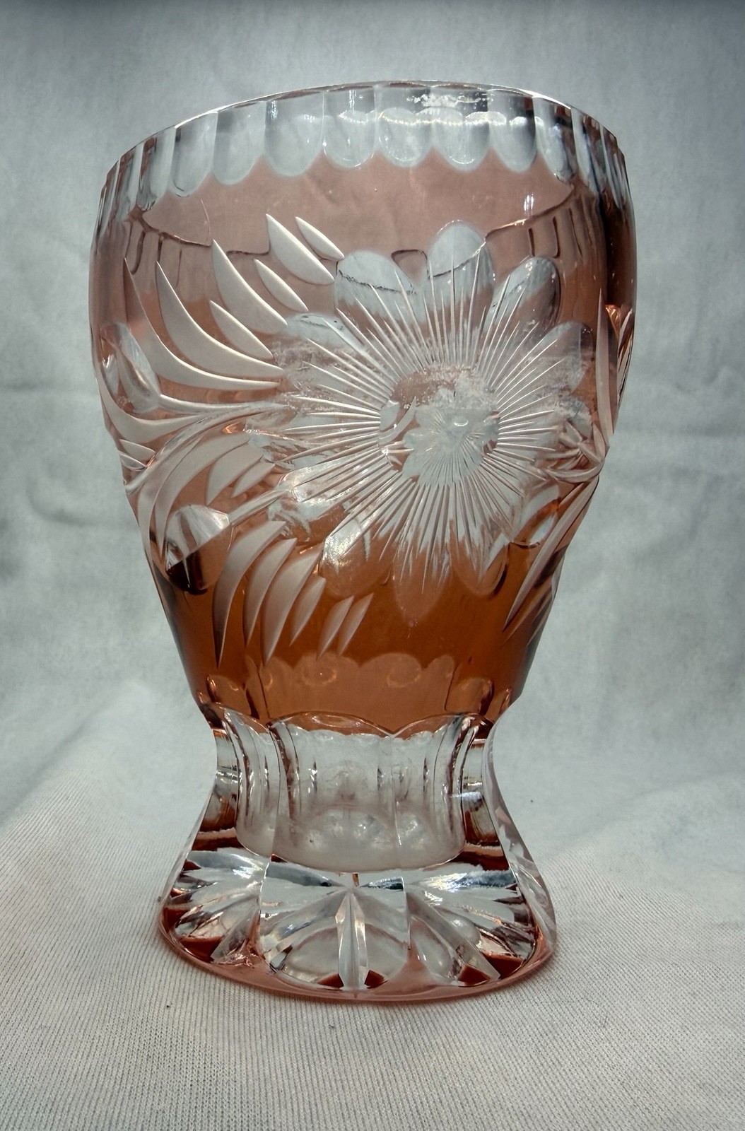Bohemian Cut to Clear Cranberry Vase Daisy Flowers 4 3/4 in