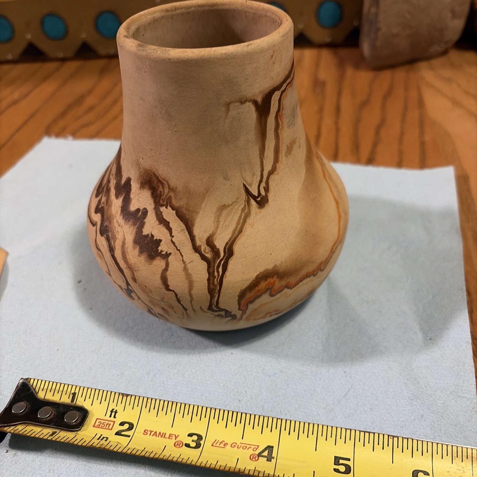 VTG Nemadji Pottery Vase Cream & Rust Swirl Native Clay Art USA 5” Tall