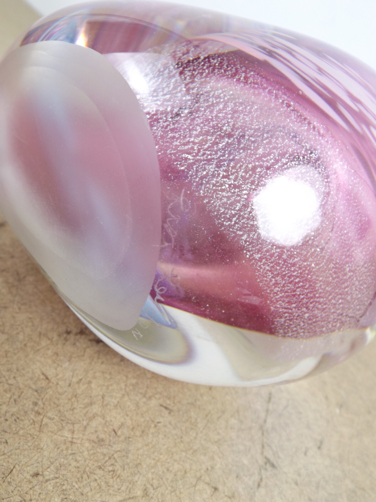 Lisa Leydon Art Glass Shell Vase Paperweight Pink Signed