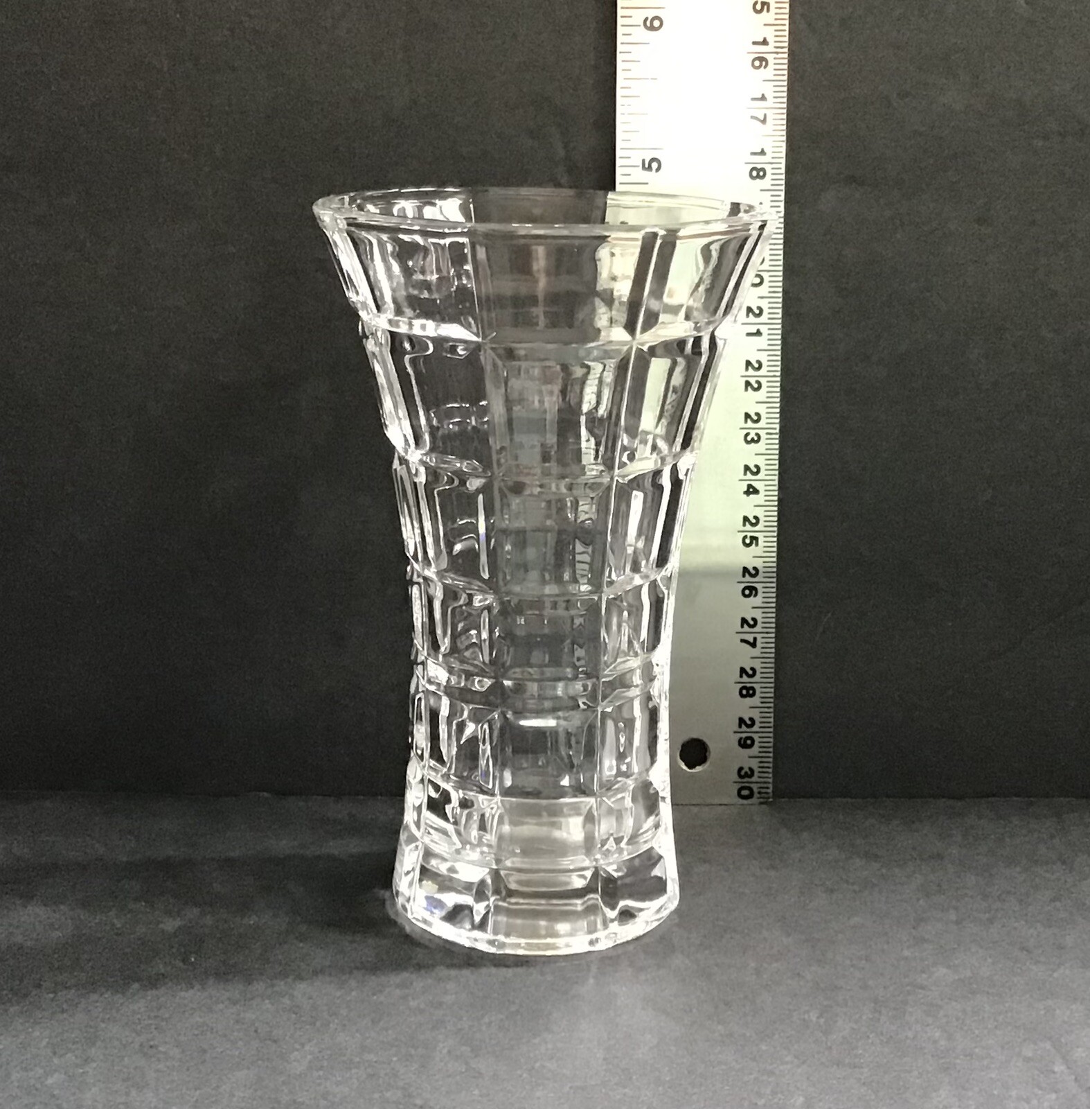 Mikasa Monarchy Crystal Bud Vase 4.75″. No original box.