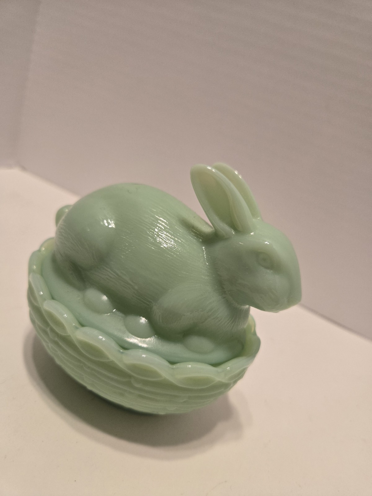 Mosser? Jade Glass Bunny on Basket Nest JADEITE Easter Spring Rabbit Vintage