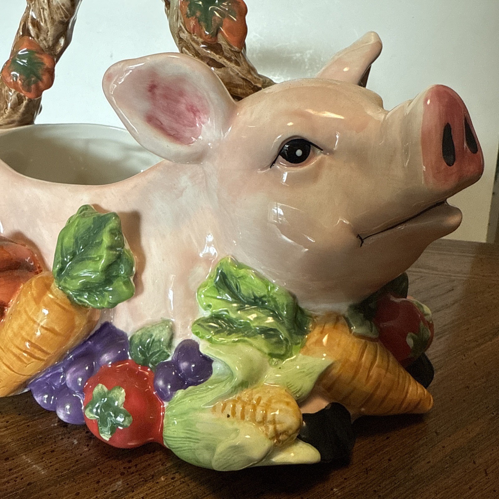 Signature Home Collection Ceramic Pig Planter Basket Vegetable Decoration VTG