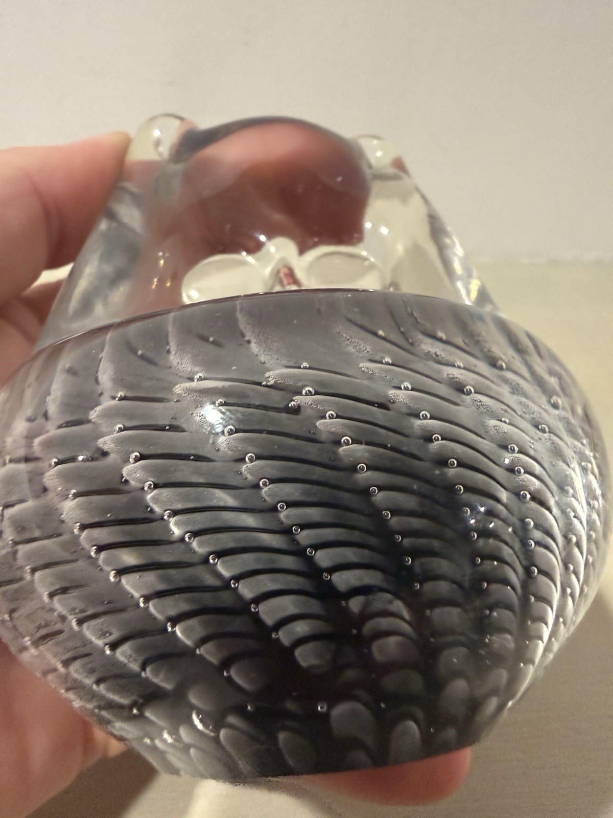 Vintage Art Glass Owl Paperweight – Controlled Bubble Murano Style – Gray Clear