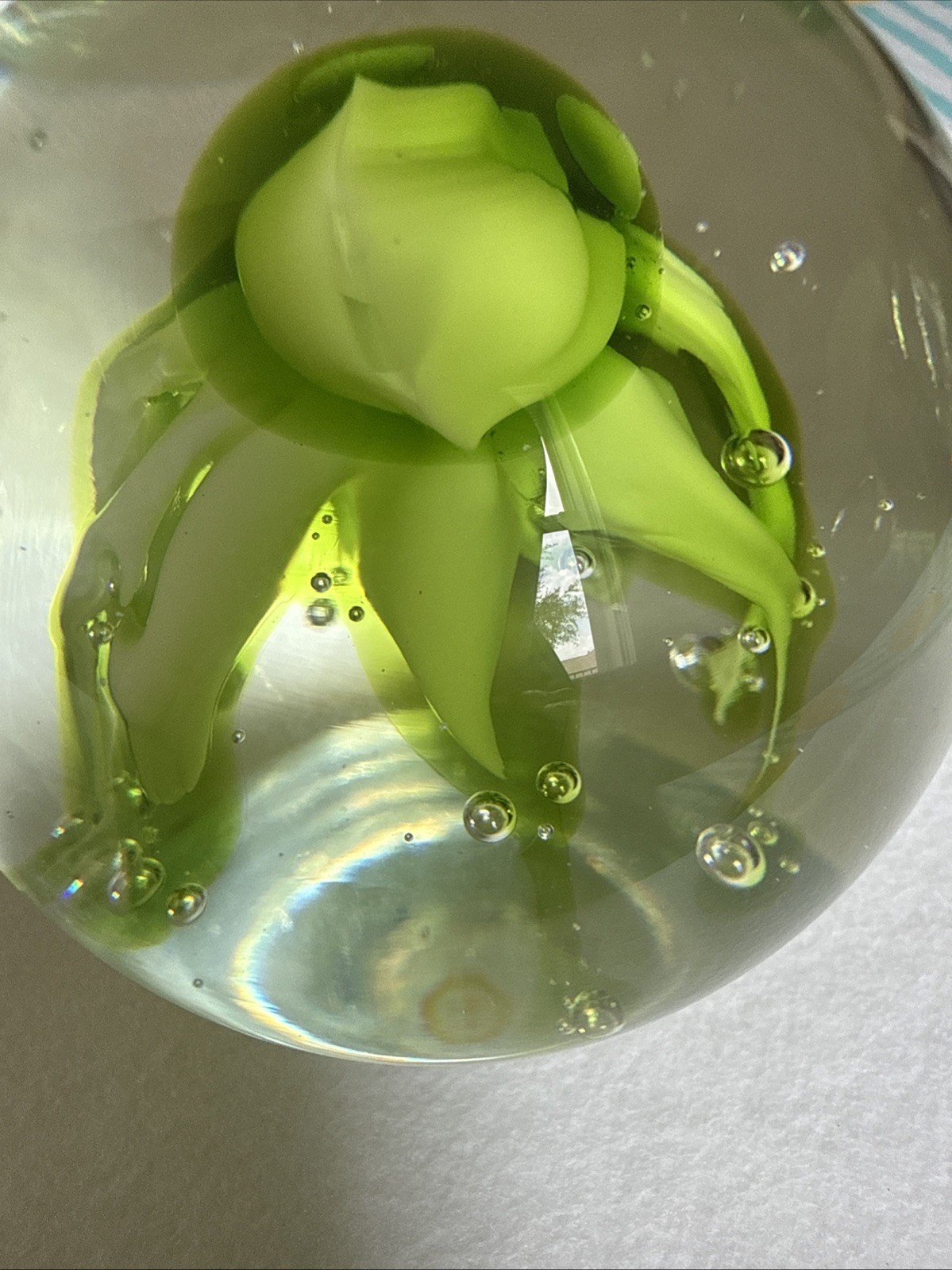 Unique Blown Clear Glass With Green Octopus Paperweight SPI Home. Sea Life. B3