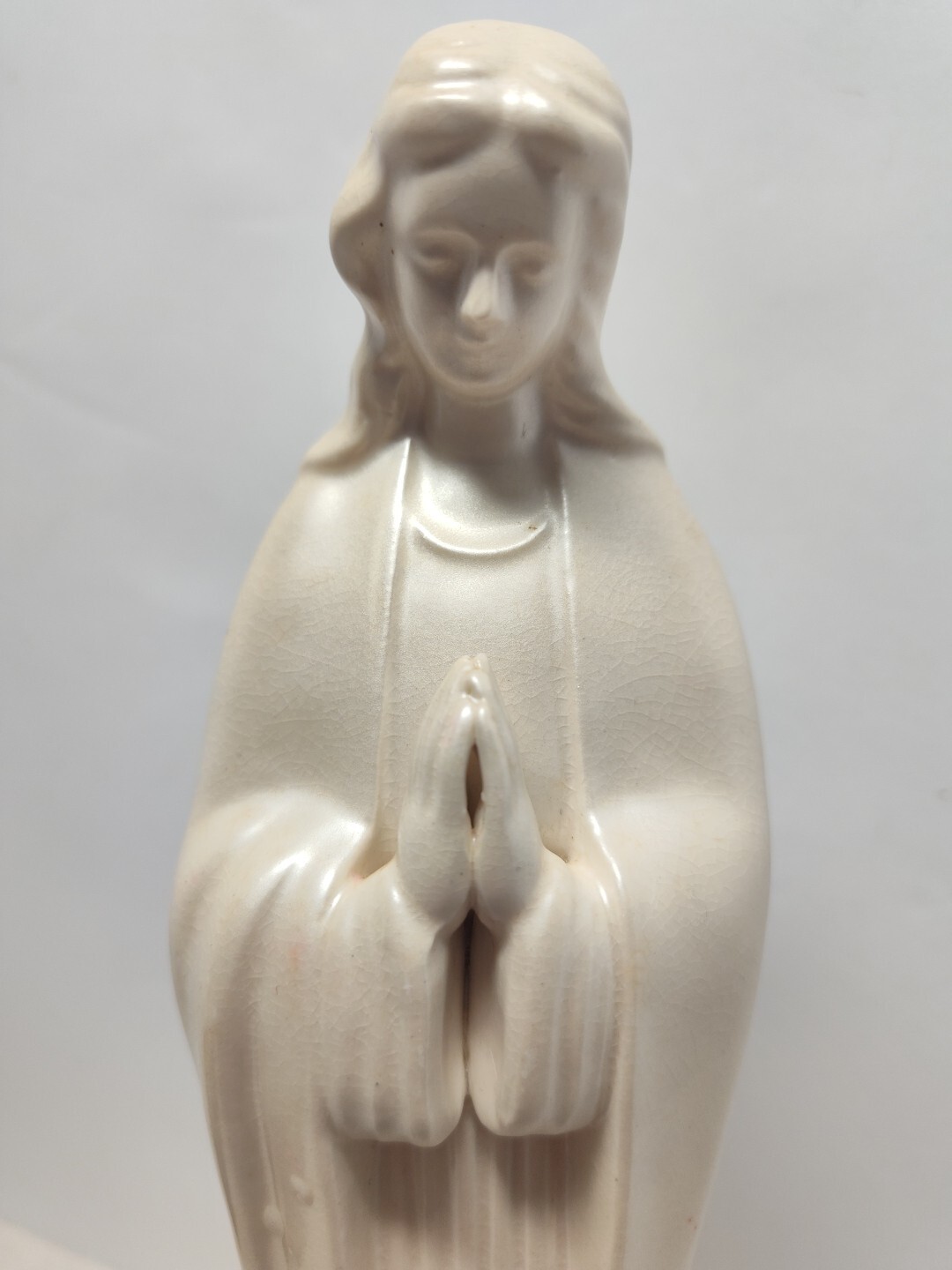 Vtg Rubens Originals Mary Madonna Catholic Figurine #214 11″ Pearl finish Japan