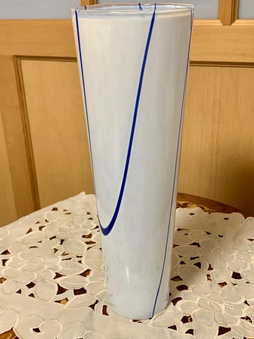 Kosta Boda Anna Ehrner Woodlands Barcelona Vase Blue White Art Glass Large 33cm