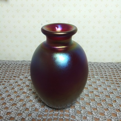 Iridescent Art Glass 5.5″ Vase Oil Slick Rainbow Hand Blown Studio Glass Signed