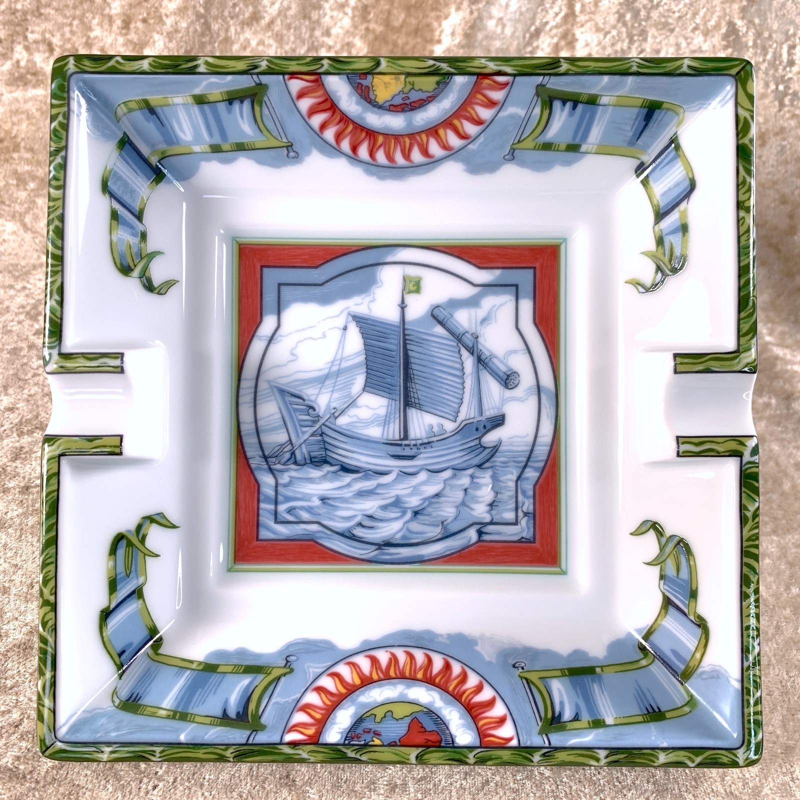 Hermes Paris Cigar Ashtray Change Tray Patchwork Porcelain Tableware with Case