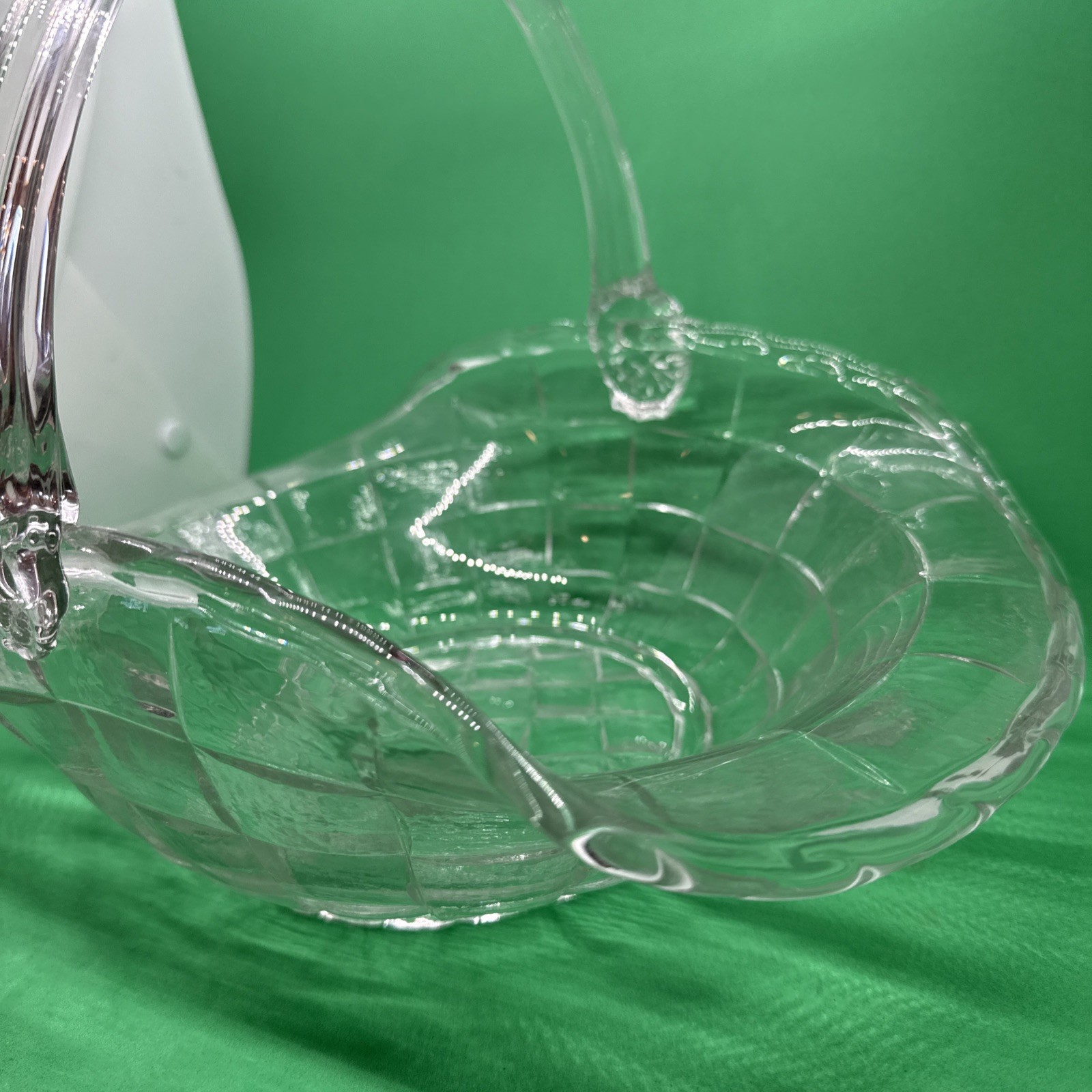 Vtg Clear Glass Fruit Display Basket Patchwork Heavy Large Decor Home Decor