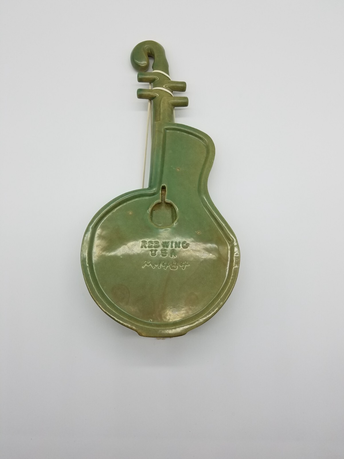 VTG Red Wing Pottery Green Violin Wall Pocket Vase Hanging Musical Instrument