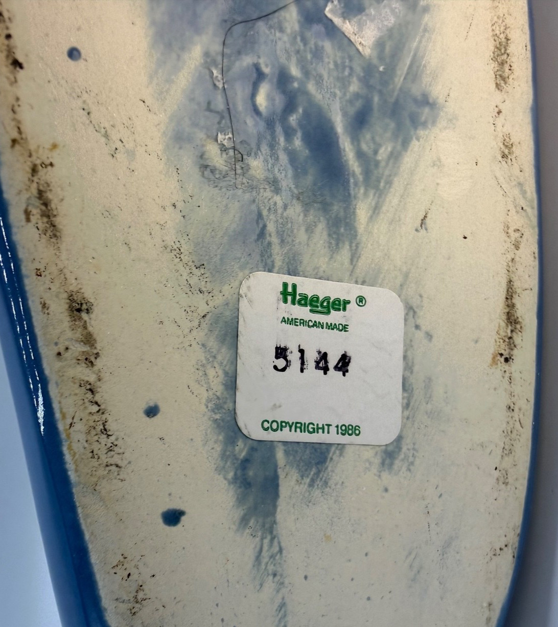 1986 HAEGER Pottery BLUE Sculptural 10″ Artech Vase with Label, VTG Postmodern