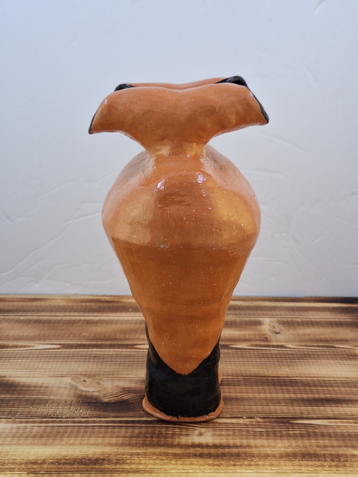 Stoneware Abstract 8″ Vase Curles Edge Hand Painted Western Indian Signed Dated